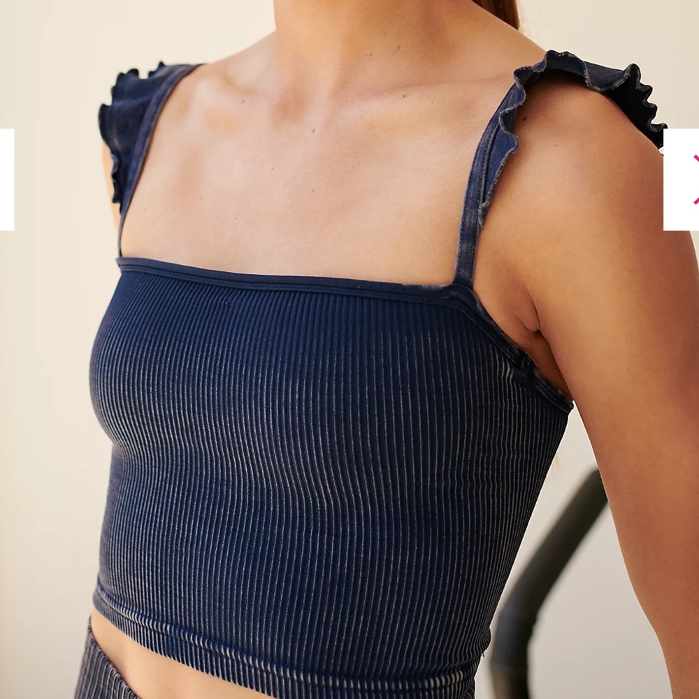 NEW🌺free people happiness run flirty flirt bra - Picture 9 of 17
